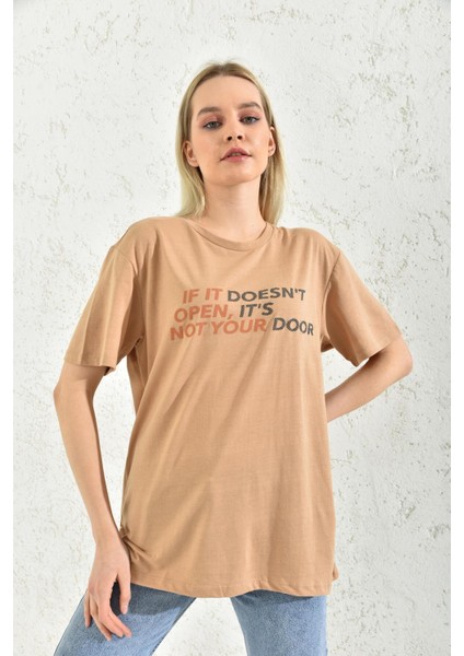 Sütlü Kahve Baskı Detay Bisiklet Yaka T-Shirt indirimleri