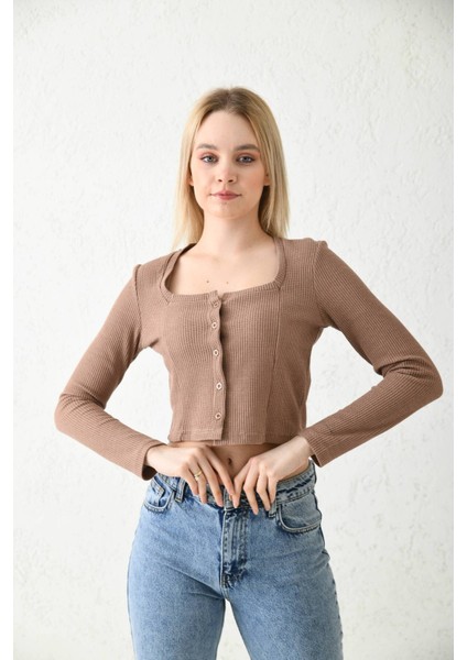 Vizon Düğme Detaylı Örme Crop Bluz