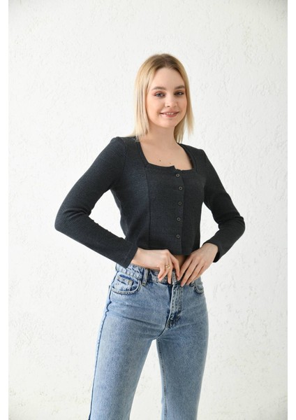 Antrasit Düğme Detaylı Örme Crop Bluz fiyatları