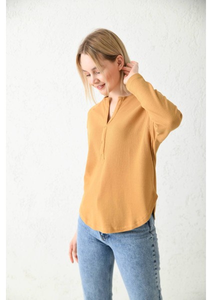 Camel Düğme Detaylı Örme Bluz
