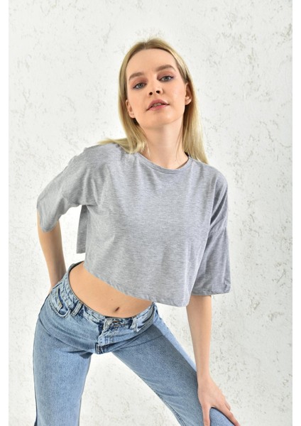 Gri Bisiklet Yaka Crop Bluz