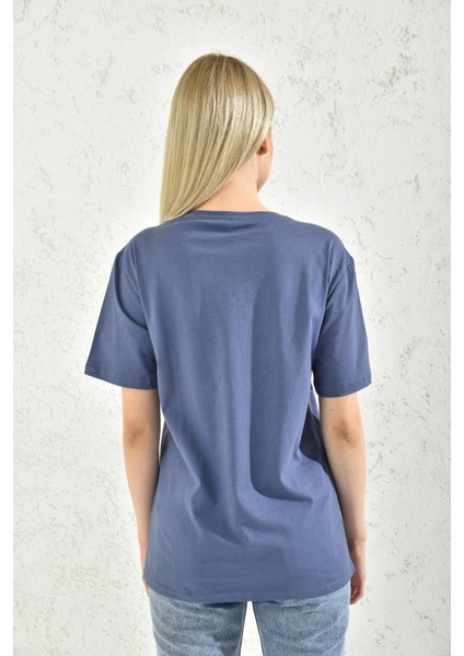Lacivert Bisiklet Yaka Baskılı T-Shirt fırsatları
