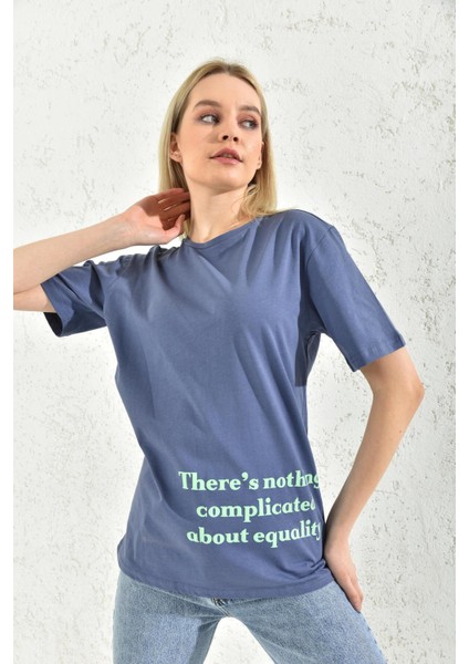 Lacivert Bisiklet Yaka Baskılı T-Shirt indirimleri