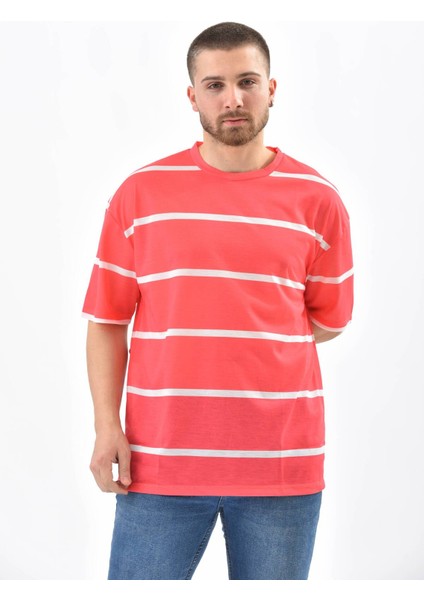 Kırmızı Bisiklet Yaka Çizgili T-Shirt indirimleri