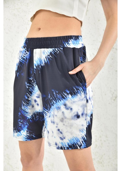 Lacivert Batik Desenli Beli Lastikli Şort