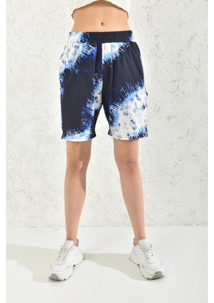 Lacivert Batik Desenli Beli Lastikli Şort