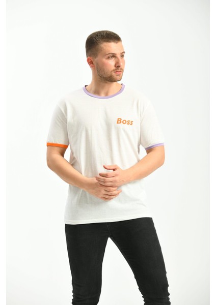 Beyaz Yaka Ve Kol Ucu Detaylı Regular Fit T-Shirt