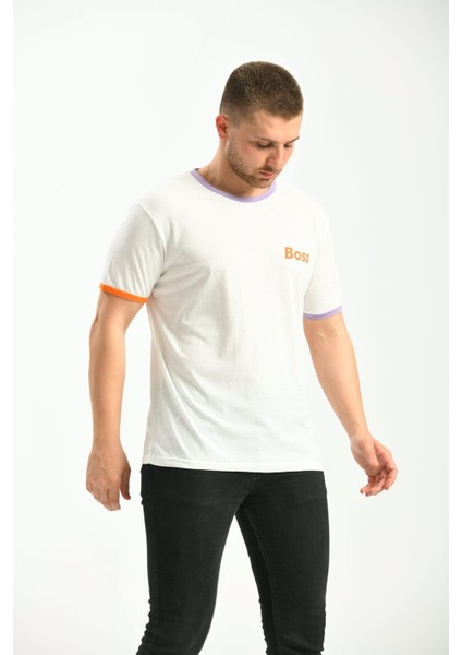 Beyaz Yaka Ve Kol Ucu Detaylı Regular Fit T-Shirt fiyatları