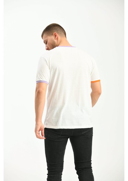 Beyaz Yaka Ve Kol Ucu Detaylı Regular Fit T-Shirt fırsatları