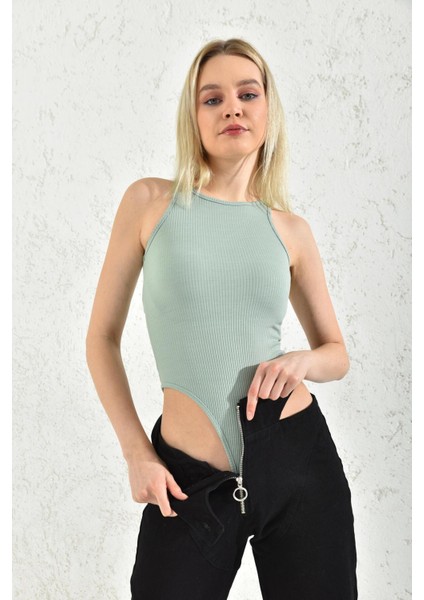 Su Yeşili Halter Yaka Çıtçıtlı Body