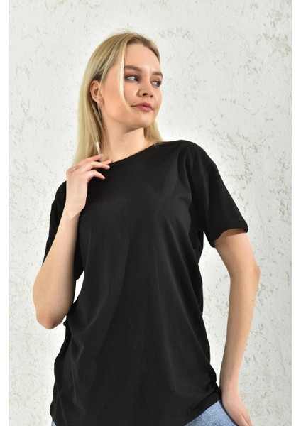Siyah Kısa Kol Sırt Baskılı T-Shirt