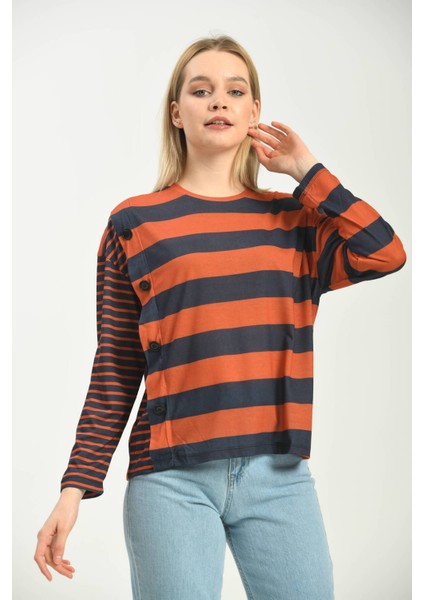 Lacivert Düğme Detaylı Çizgili Örme T-Shirt modelleri