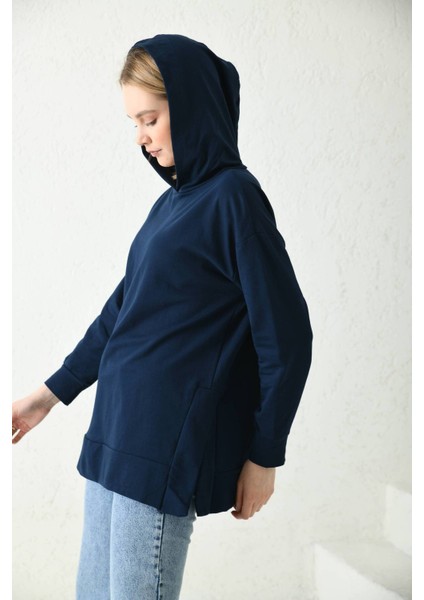 Lacivert Yanları Yırtmaç Detay Kapüşonlu Sweatshirt