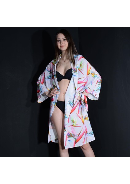 Tedz Collection Paredora Beyaz Yaprak Desenli Kimono Pareo