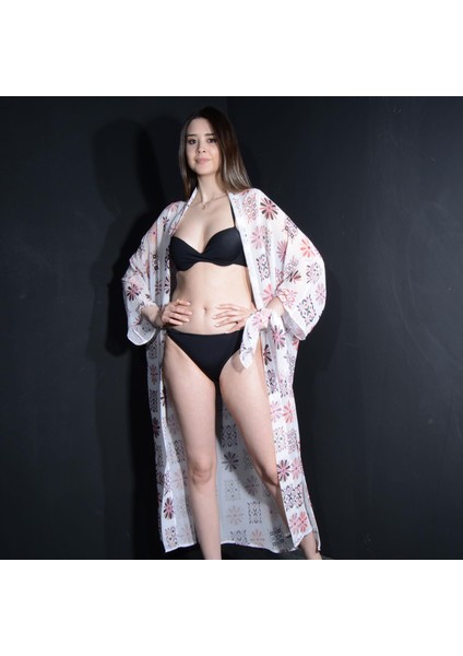 Paredora Beyaz Ortanca Desenli Kimono Pareo