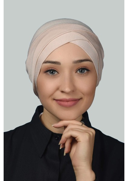 Dört Bantlı Çapraz Dış Tesettür Bonesi Hazır Türban Penye - Bej