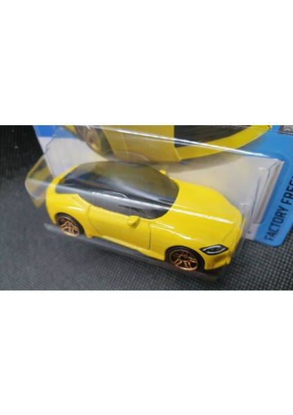 Nissan Z Proto (Factory Fresh 5/10) fiyatları