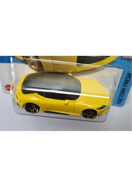 Nissan Z Proto (Factory Fresh 5/10) fırsatları