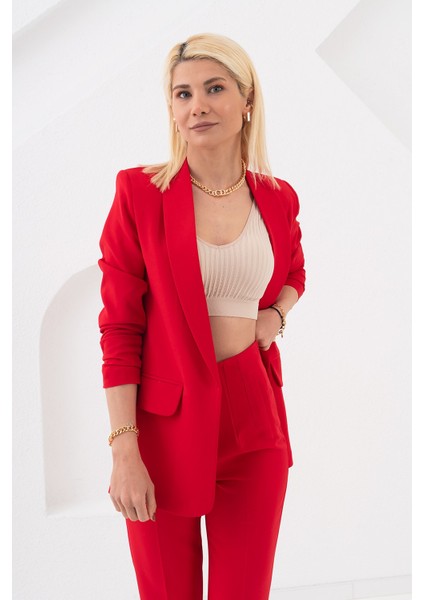 Kadın Kırmızı Koları Büzgülü Uzun Ceket modelleri