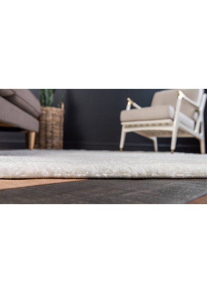Solid Shaggy Makine Halısı 4371M Beyaz 150 cm x 230 cm Dikdörtgen fırsatları