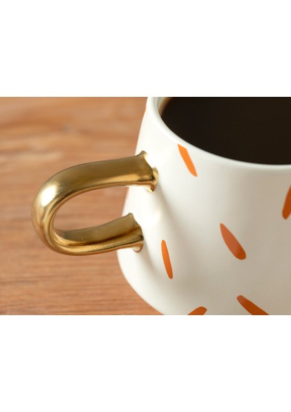 Apaz Stoneware Kupa Turuncu 350 ml Şık Tasarım ve Yumuşak Doku modelleri