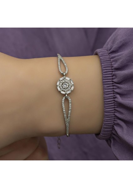 Rodyumlu Baget Zirkon Taşlı Yuvarlak Gümüş Bayan Bileklik