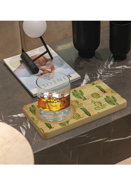 Kişiye Özel Kaktüs Tasarımlı Doğal Ahşap Tabaklı Viski Bardağı Sunum Seti Model 2 fiyatları