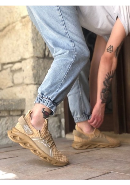 350 Yüksek Taban Tarz Sneakers Cırt Detaylı Krem Erkek Spor Ayakkabısı fiyatları