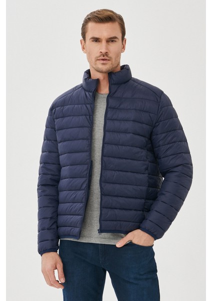 ALTINYILDIZ CLASSICS Erkek Lacivert Standart Fit Normal Kesim Soğuk Geçirmez Casual Mont