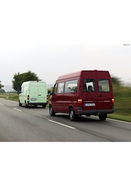 Mercedes Sprinter 1995-2006 Sağ Ön Kapı Dış Açma Kolu A0007601359
