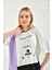 Beyaz Bloklu Baskı Detaylı Kısa Kol T-Shirt 5