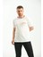 Beyaz Yaka Ve Kol Ucu Detaylı Regular Fit T-Shirt 3