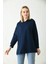 Lacivert Yanları Yırtmaç Detay Kapüşonlu Sweatshirt 4