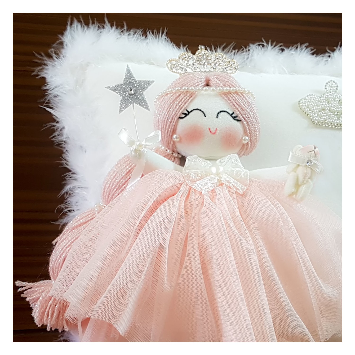 Renkli Hayallerim Akasya Bebek Takı Ve Süs Yastığı İsimli