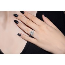 Lilarote Modern Tasarım 0.55 Ct Baget Kare Tektaş Yüzük