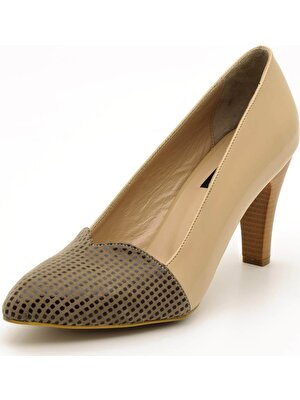 Costo Shoes 2023 Bej Damla Büyük Numara Kadın Ayakkabısı