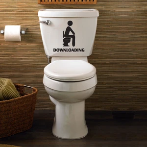 Tilki Dünyası Downloading Klozet Kapağı Sticker