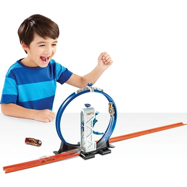 Hot wheels track builder loop launcher on sale playset