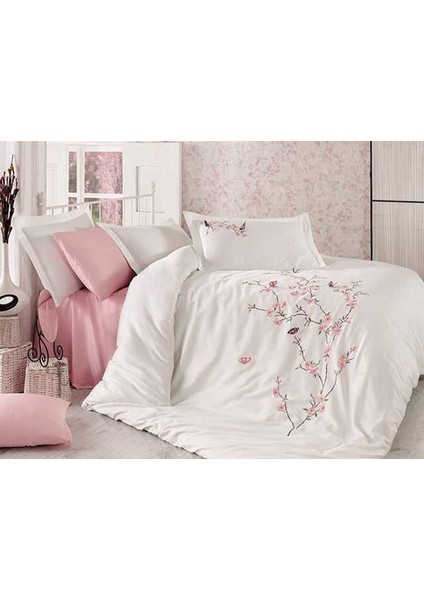 Butterfly 3D Çift Kişilik Nevresim Takımı Krem