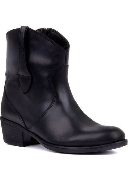- Siyah Deri Fermuarlı Kadın Bot fiyatları
