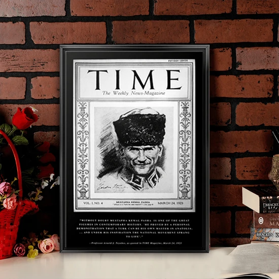 Dekorme Siyah Çerçeveli Atatürk Time Kanvas Tablo