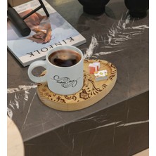 BK Kişiye Özel Retro Motif Tasarımlı Doğal Ahşap Tabaklı Türk Kahvesi Fincanı Sunum Seti Model 3