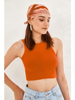 Oshebu Kadın Sıfır Kol Kaşkorse Crop Bluz