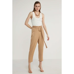 Yüksek Bel Beli Büzgülü Havuç Pantolon