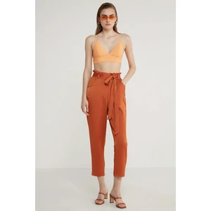 Yüksek Bel Beli Büzgülü Havuç Pantolon