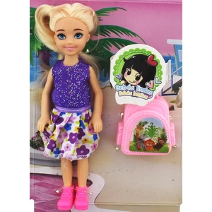 Mor Çiçek Elbiseli Bebeğim Seyahatte