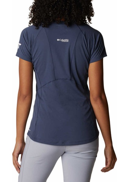 W Titan Pass Ice Kadın Kısa Kollu T-Shirt modelleri