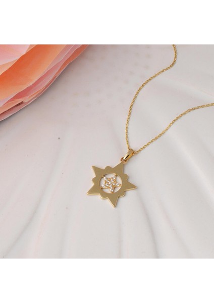Yıldızlar Içinde Yıldız Altın Kolye fırsatları