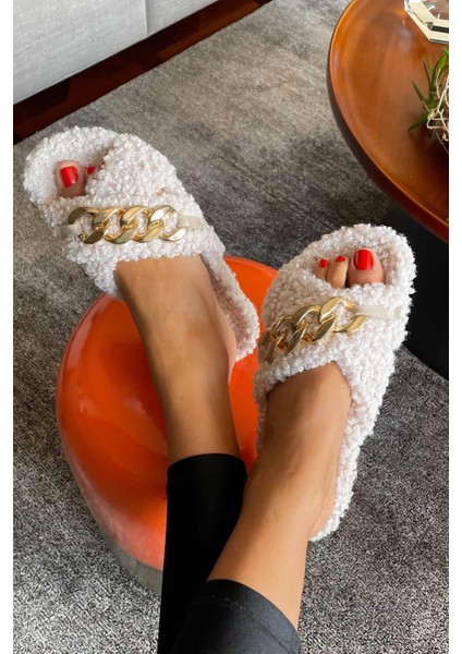 Bej Tüylü Kadın Ev Terliği K046651505