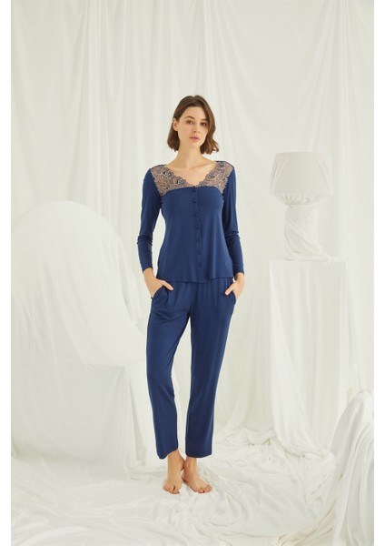 Brode Dantelli Önü Düğmeli Pijama Takımı 19296
